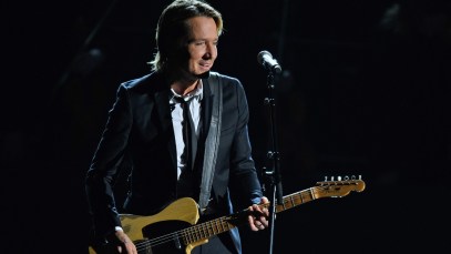 These 4 Country Songs Came Out in 2016, and Are Among the Best Songs Ever Written