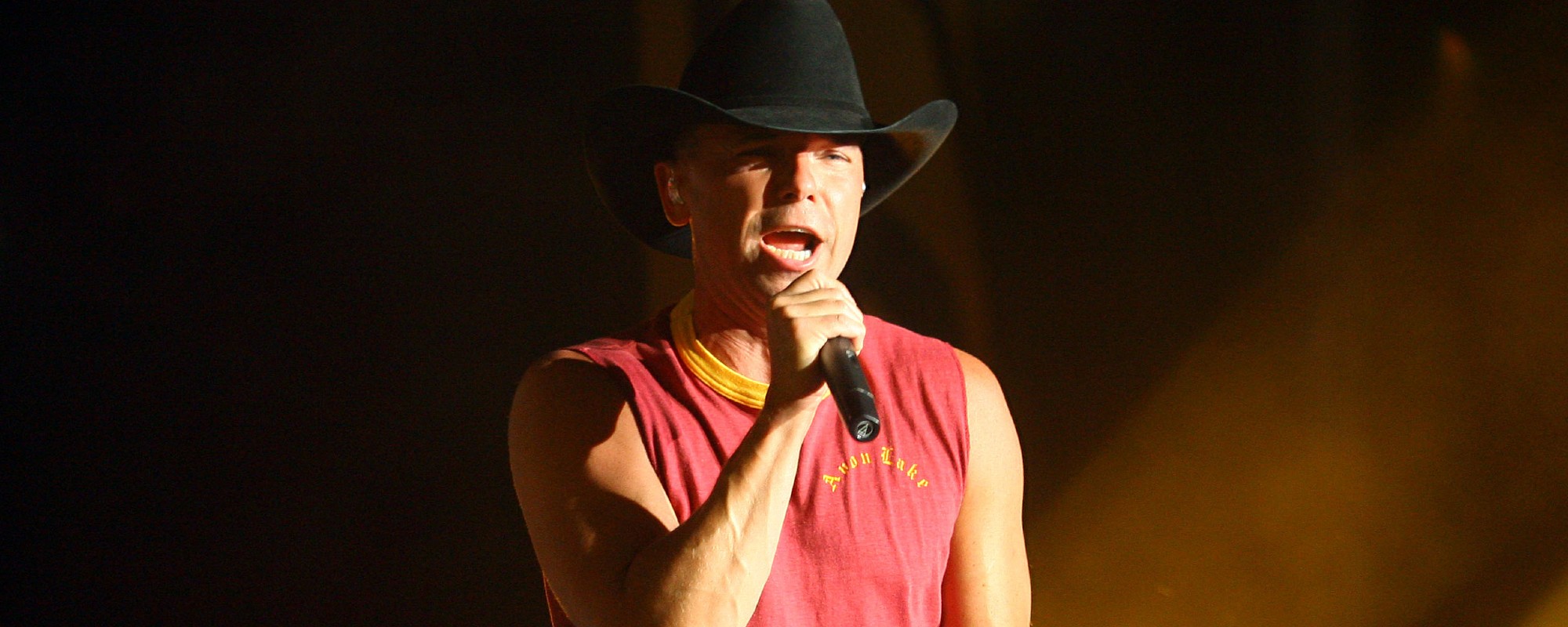 4 Country Songs From 2007 That I Still Want To Listen to Today