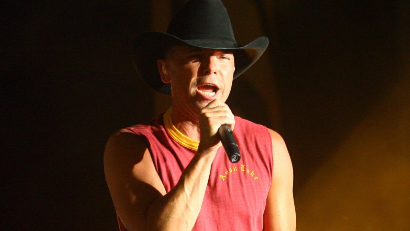 4 Country Songs From 2007 That I Still Want To Listen to Today