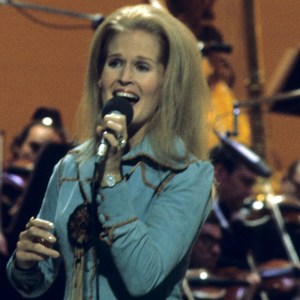 3 Songs From 1971 That Every Country Music Fan Needs To Know