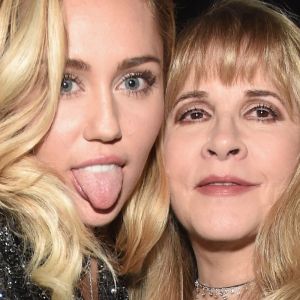 Miley Cyrus and Stevie Nicks pose together