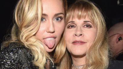 Miley Cyrus and Stevie Nicks pose together