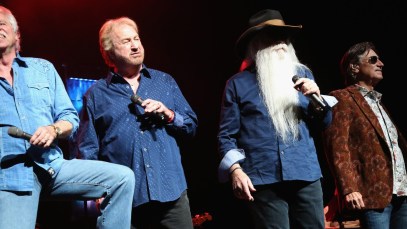 These Are Without Doubt the 3 Best Country Bands of All Time