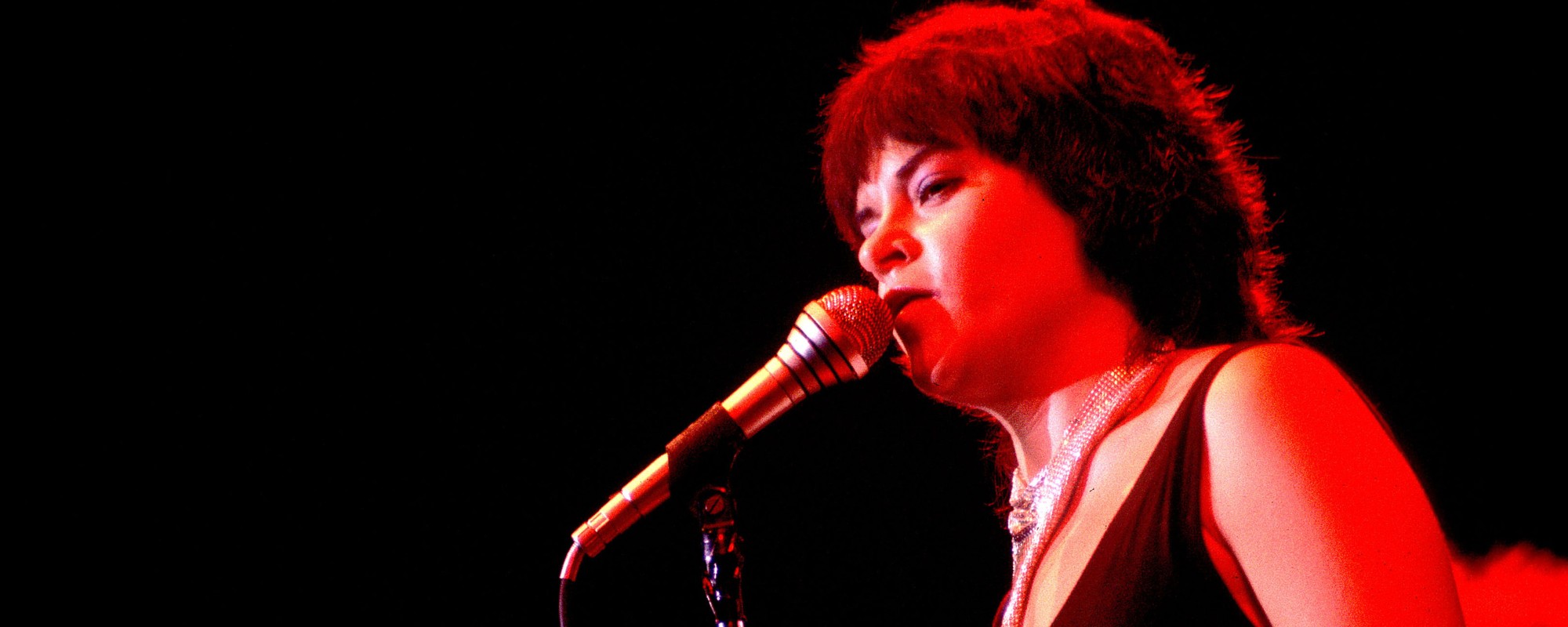 3 Country Songs From 1981 That Sound Even Better Today