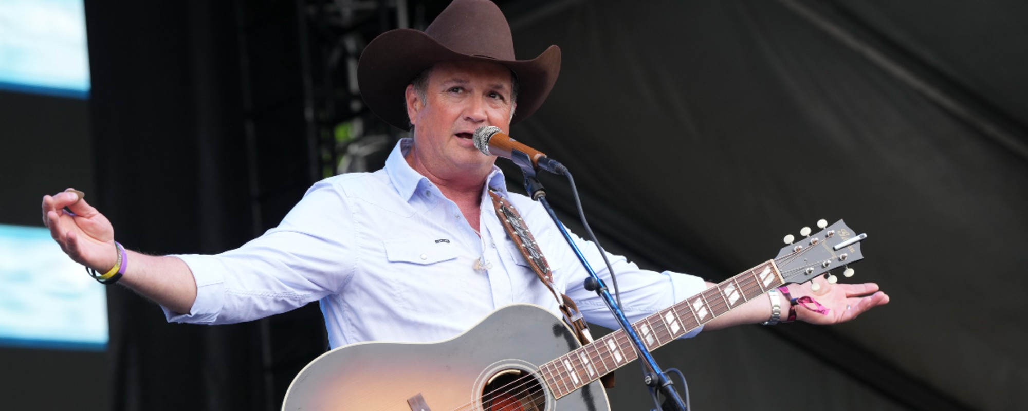 4 Tracy Byrd Songs That Every Country Music Fan Should Still Know Today