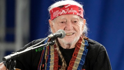 4 Willie Nelson Songs That Everyone Thinks He Wrote, but Were Written by Someone Else
