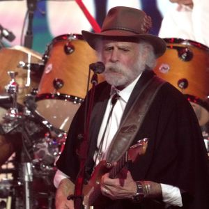 Bob Weir, Grateful Dead Co-Founder, Dies at 78