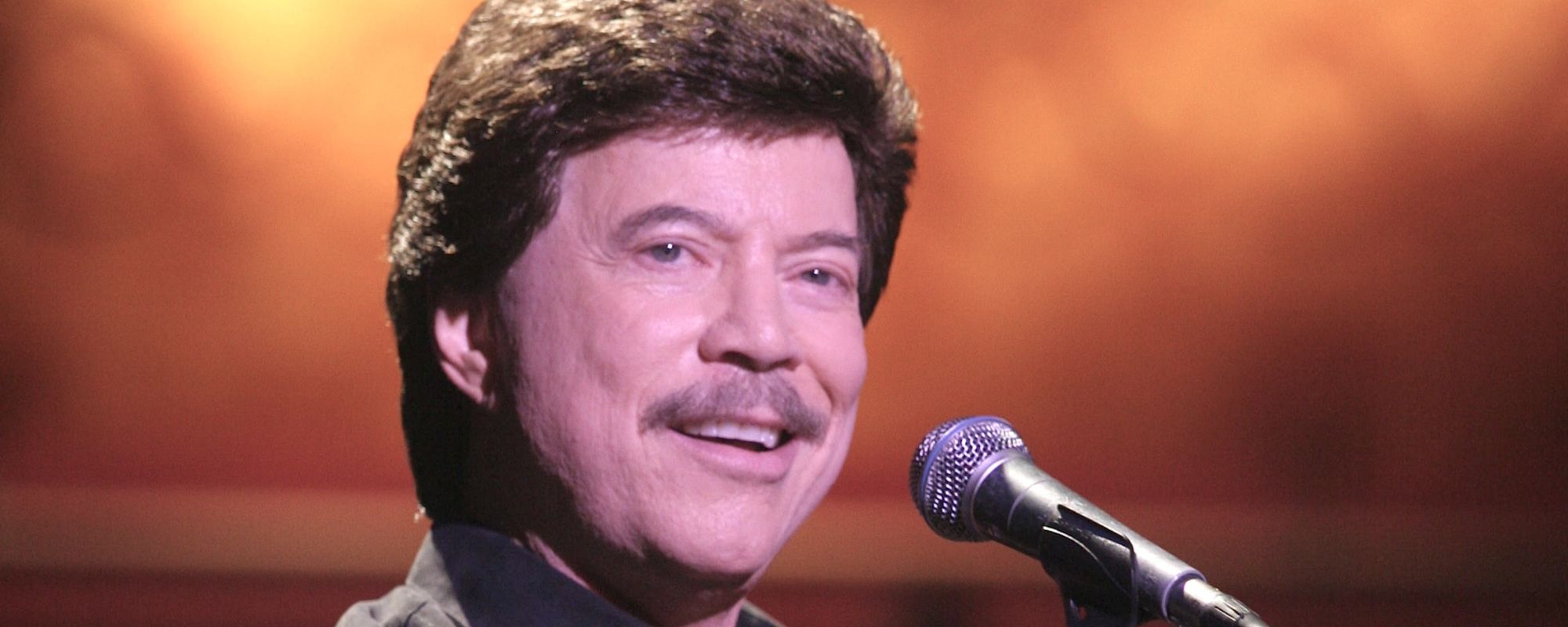 Born on This Day in 1941, the Country-Pop Hitmaker Who Worked With Roy Orbison and Starred in a Beloved Children’s TV Show