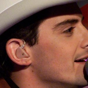 This Beloved Country Singer-Songwriter Made His Debut on This Day in 1999