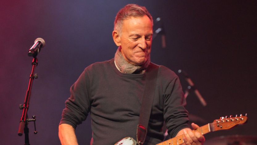 Bruce Springsteen Surprises Minneapolis Crowd With Live Debut of New Song