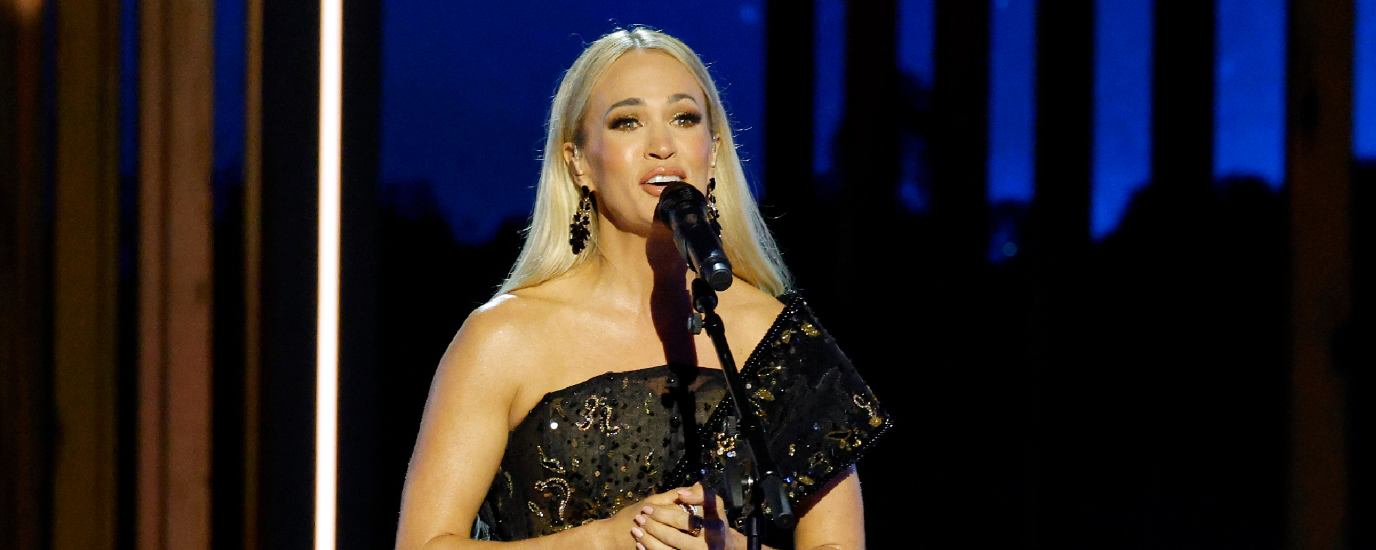 “A Total Shocker”: Carrie Underwood Reads Her Old Journal Entry From the Night Simon Cowell Predicted Her ‘American Idol’ Future