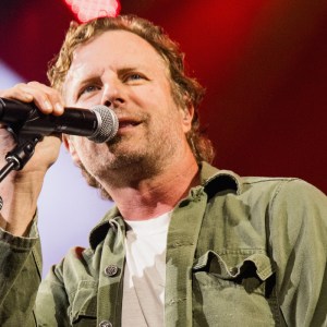 Dierks Bentley to Perform at Vrbo Fiesta Bowl Fan Fest as The War and Treaty Deliver National Anthem