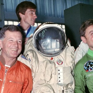 RUSSIA-SOYUZ TM-7-CHRETIEN