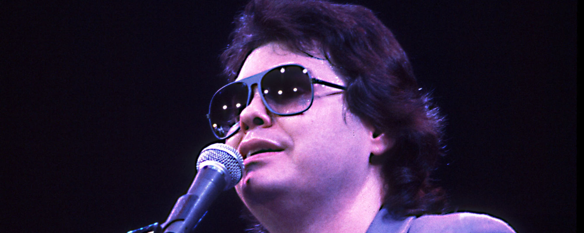 Blake Shelton, Vince Gill, Keith Urban, and More Honoring Ronnie Milsap for an “Unforgettable” Grand Ole Opry Moment