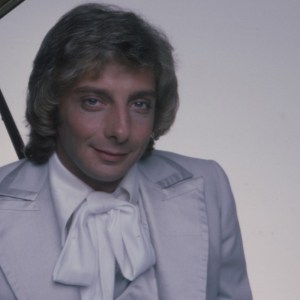 50 Years Ago, a Song About Writing Songs Recorded by a Famous Pop Star Who Didn’t Write It Topped the ‘Billboard’ Hot 100