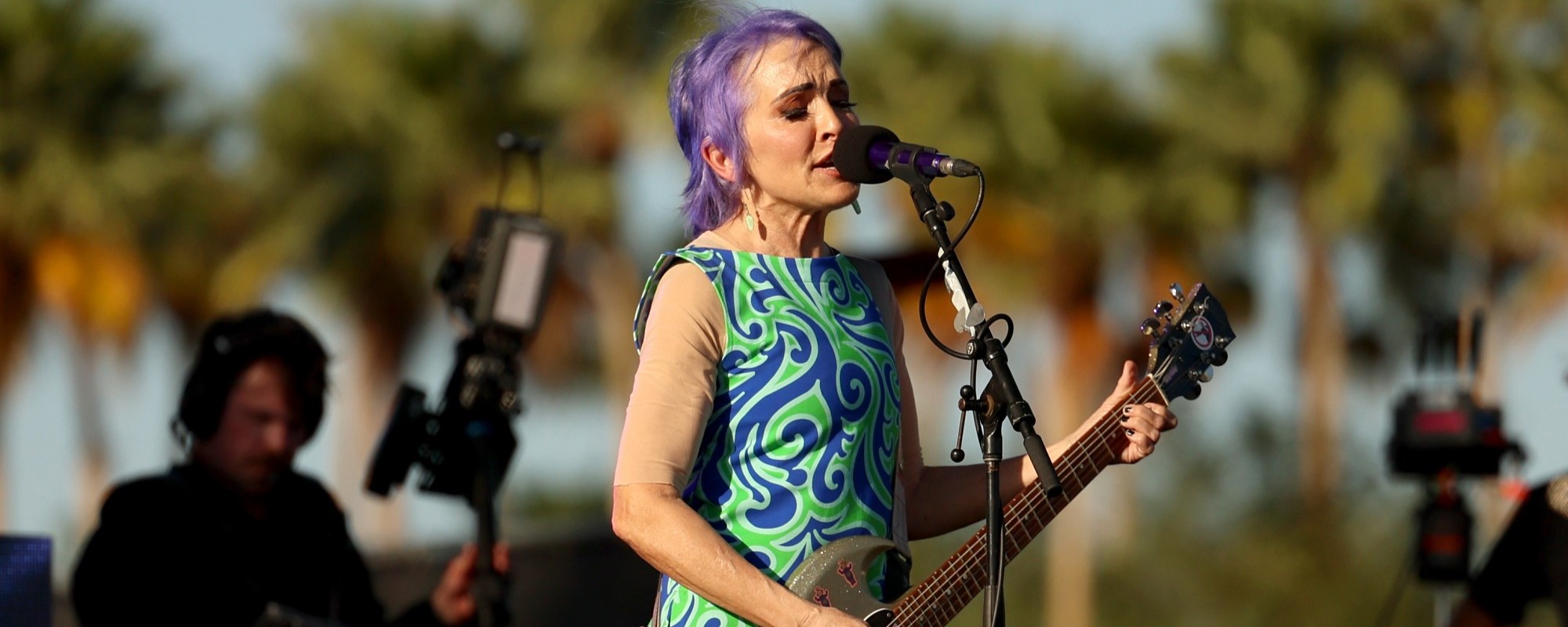 Go-Go’s Member Jane Wiedlin Reveals She’ll Be Sharing “Really Intimate and Crazy S—” in an Upcoming Memoir Titled ‘TMI’ (Exclusive)