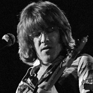 4 Great Songs Co-Written by Jefferson Airplane and Jefferson Starship Leader Paul Kantner That All Classic-Rock Fans Should Know