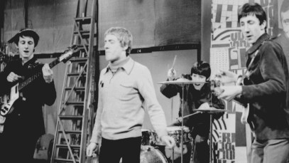 Remember When The Who Fired Roger Daltrey After He Punched Out Keith Moon Following a Sloppy, Pill-Fueled Performance by the Drummer?