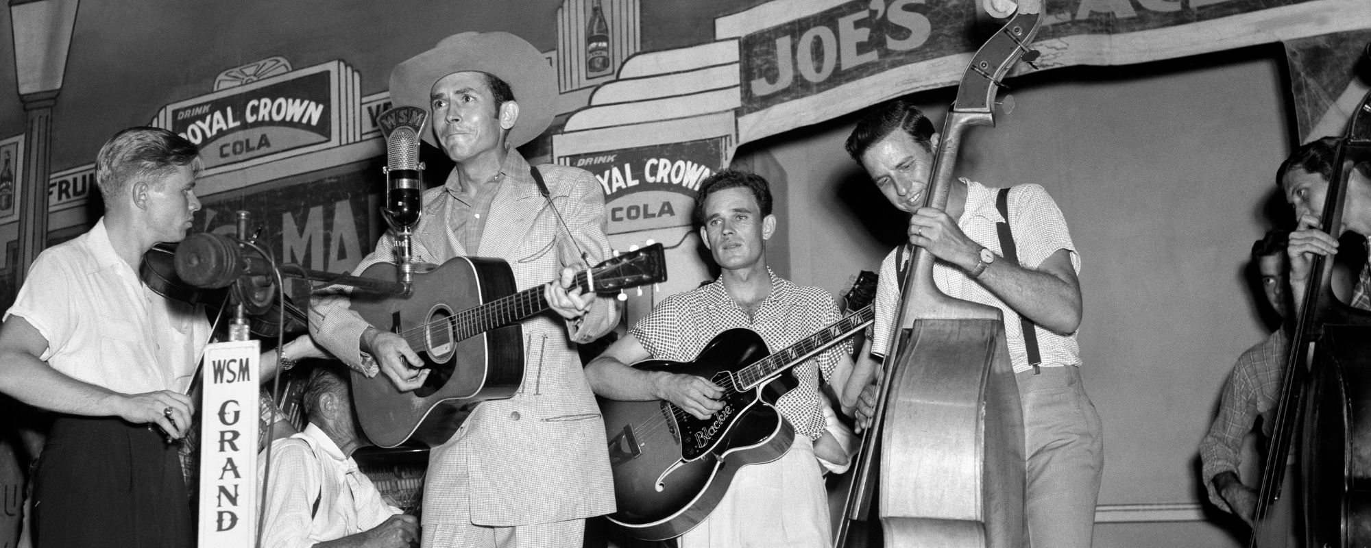 On This Day in 1953, Hank Williams Knocked Himself Out of the No. 1 Spot With This Haunting Final Single