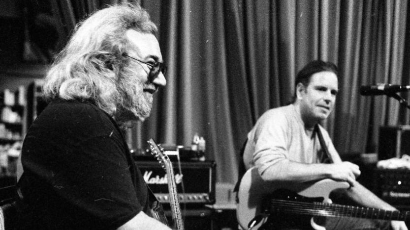 “Always a Hoot”: Jerry Garcia’s Heartfelt Last Words To Grateful Dead Co-Founder Bob Weir