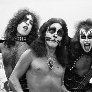 Gene Simmons Claims Peter Criss Was Not Involved in Writing "Beth"