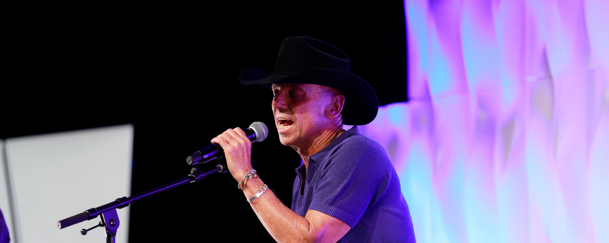 Kenny Chesney Is Still “Pissed” That This Song Never Hit No. 1