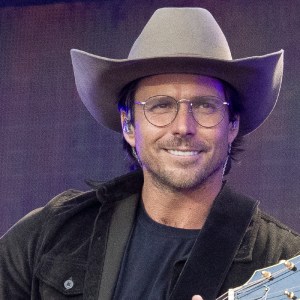 Grammy-Winning Lukas Nelson To Compose for Glen Powell Country Comedy