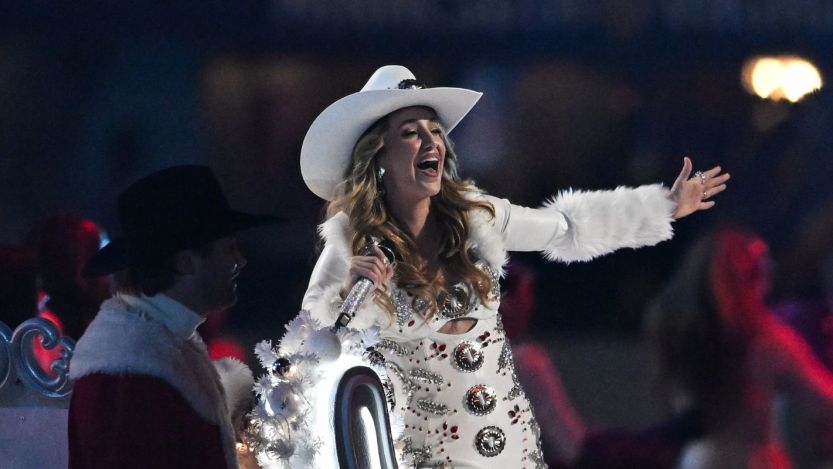 Lainey Wilson Reveals Two Dream Collaborators: ”The List Goes on and On”