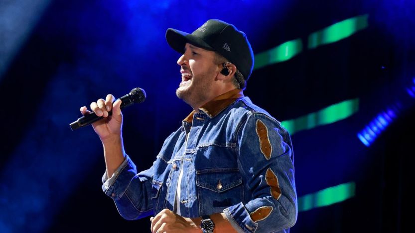 “Word on the Street” Is This Country Superstar Just Announced a 2026 Tour