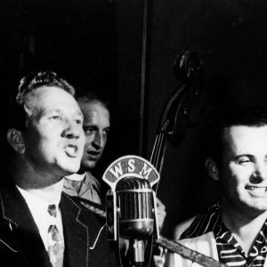 On This Day in 1958, Marty Robbins Topped the Country Charts With a Song That Proved His Storyteller Bona Fides