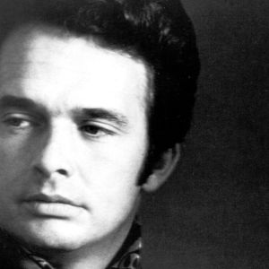 On This Day in 1968, Merle Haggard Topped the Country Charts With This Heartbreaking Tribute to His Prison Buddies