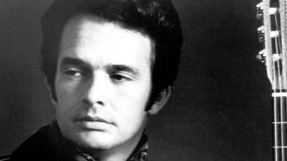 On This Day in 1968, Merle Haggard Topped the Country Charts With This Heartbreaking Tribute to His Prison Buddies