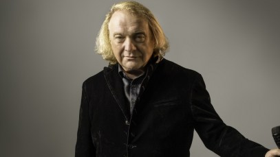 Listen to Foreigner Frontman Lou Gramm’s New Solo Single, the Rock Anthem “Young Love,” Featuring Def Leppard’s Viv Campbell