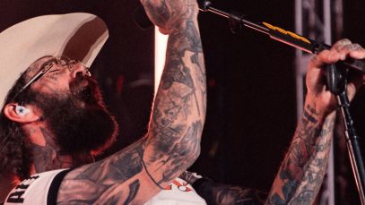 Post Malone Fans Are Begging for an Official Cover of This Jason Aldean Hit After New Year’s Eve Performance