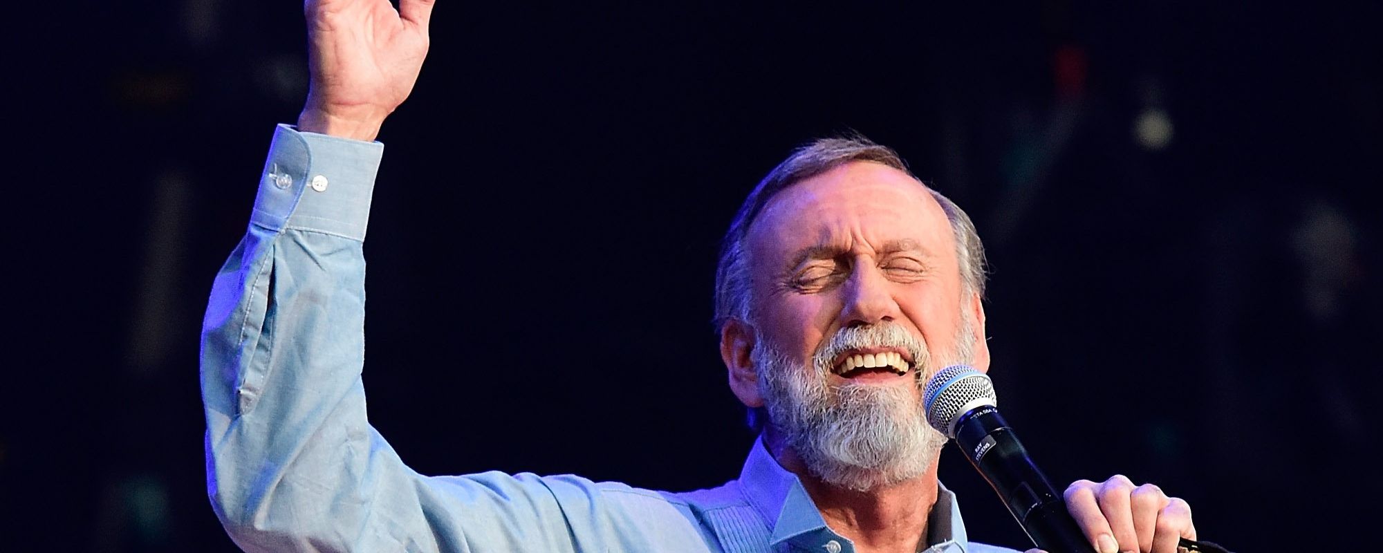 Born on This Day in 1939, the “Clown Prince” of Country Music Whose Classic Hit Was Inspired by a College Student Streaking Across Campus