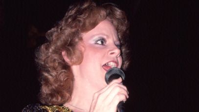 On This Day in 1983, Reba McEntire Topped the Charts for the First Time With a Song She Had To Fight To Record