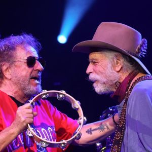 Sammy Hagar Mourns Grateful Dead Founder Bob Weir: “I Thought We Had a Deal”