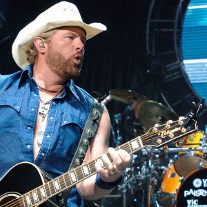 Senate Bill Seeks to Honor Toby Keith With Memorial Bridge
