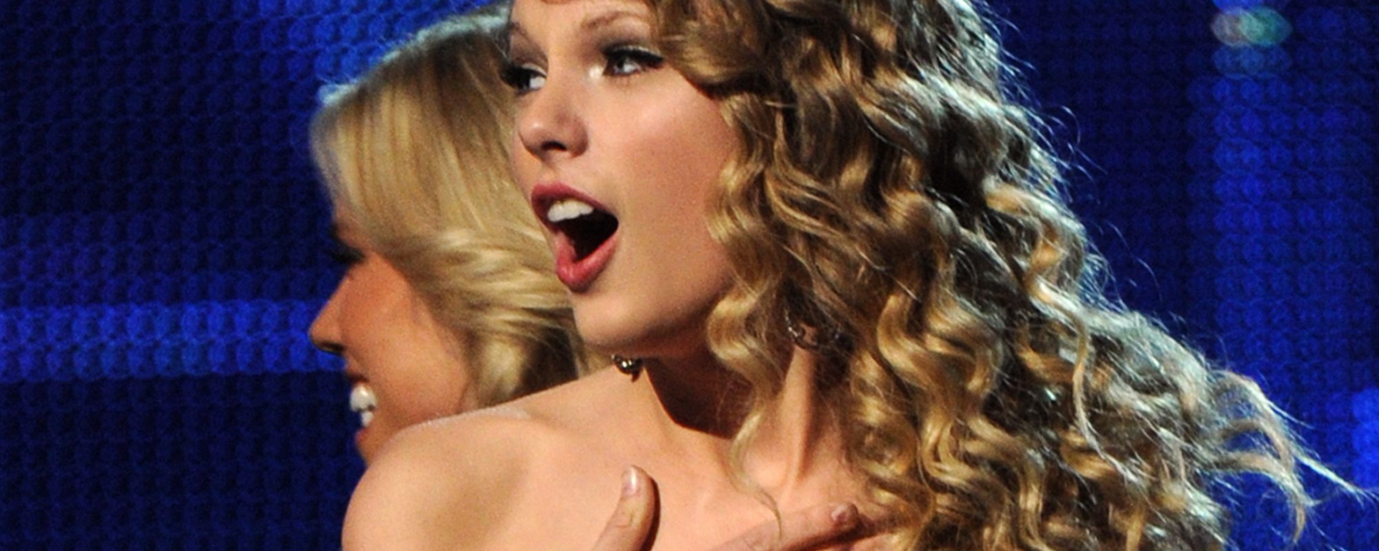 3 Unforgettable Moments From When Taylor Swift Was a Country Star