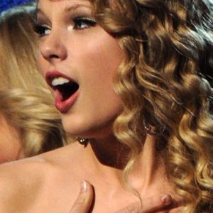 On This Day in 2010, This Massive Pop Star Became the Youngest Album of the Year Winner at the Grammys