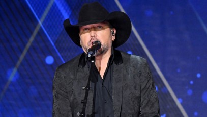 Jason Aldean Shares New Tracks from Upcoming Songs About Us Album