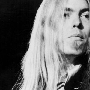 Gregg Allman performing