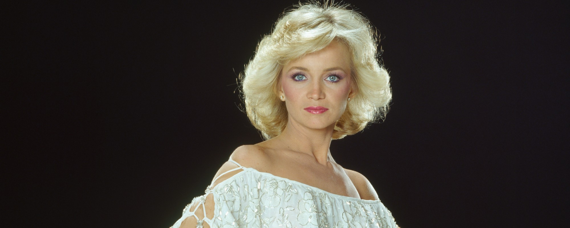 Every Country Music Fan Needs To Know These 3 Barbara Mandrell Hits