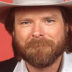 These 3 Tragic Country Songs Were All Released in 1986