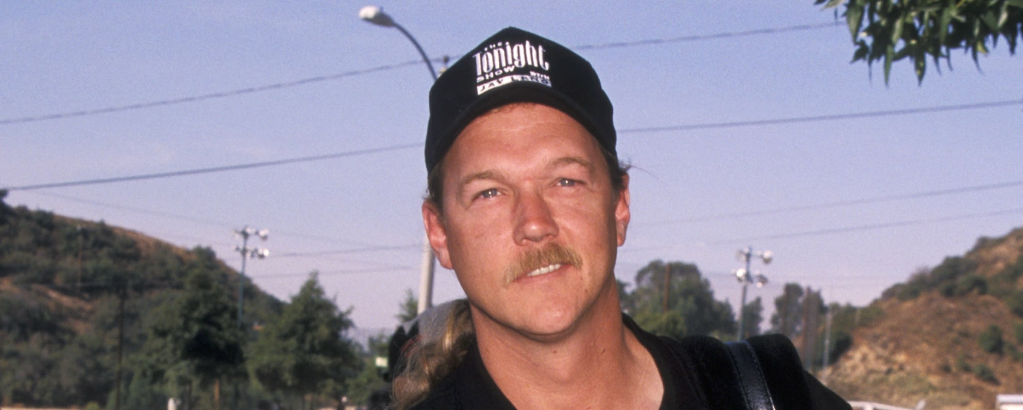 Born on This Day in 1962, the Award-Winning Country Star Who Had a Recurring Role on ‘King of the Hill’