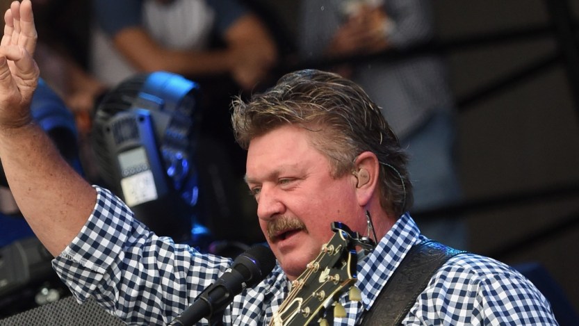 Listening to These 4 Joe Diffie Songs Will Always Make Us Miss Him