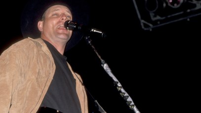 These 3 Timeless Country Hits Were All Released in 1994