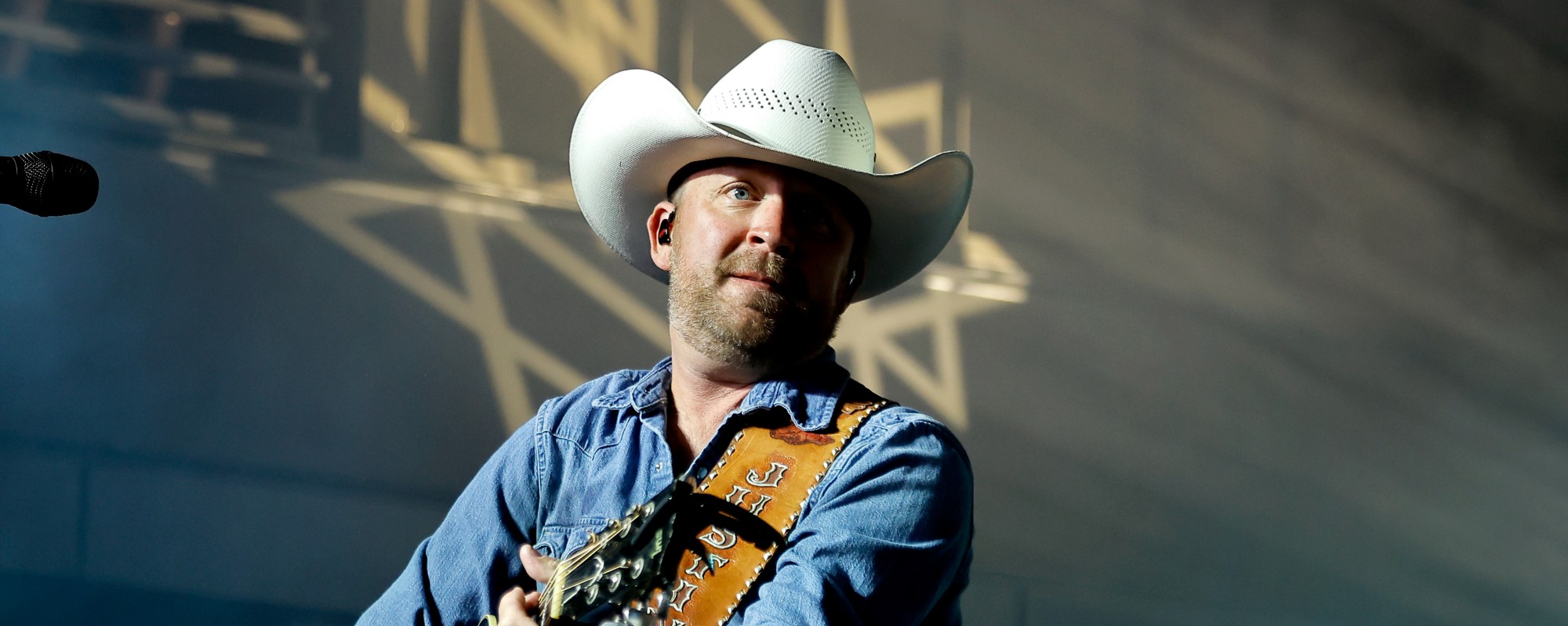 3 Songs That Show Justin Moore Deserves a Lot More Country Music Love