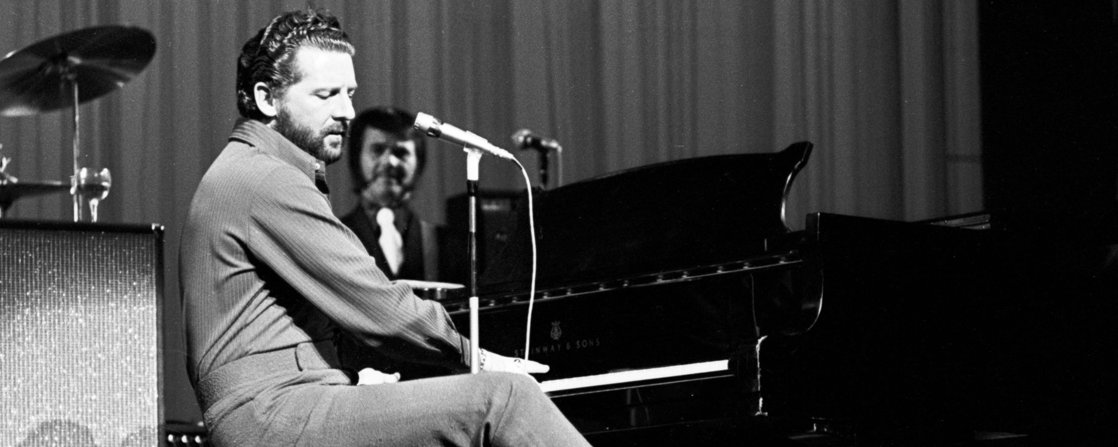 Jerry Lee Lewis Traces Rock ’n’ Roll Back to One “King” Who Started It (and It Isn’t Elvis)