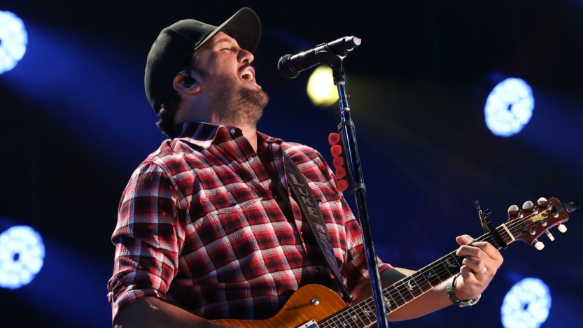 4 of Luke Bryan’s Best Songs in the Last 10 Years